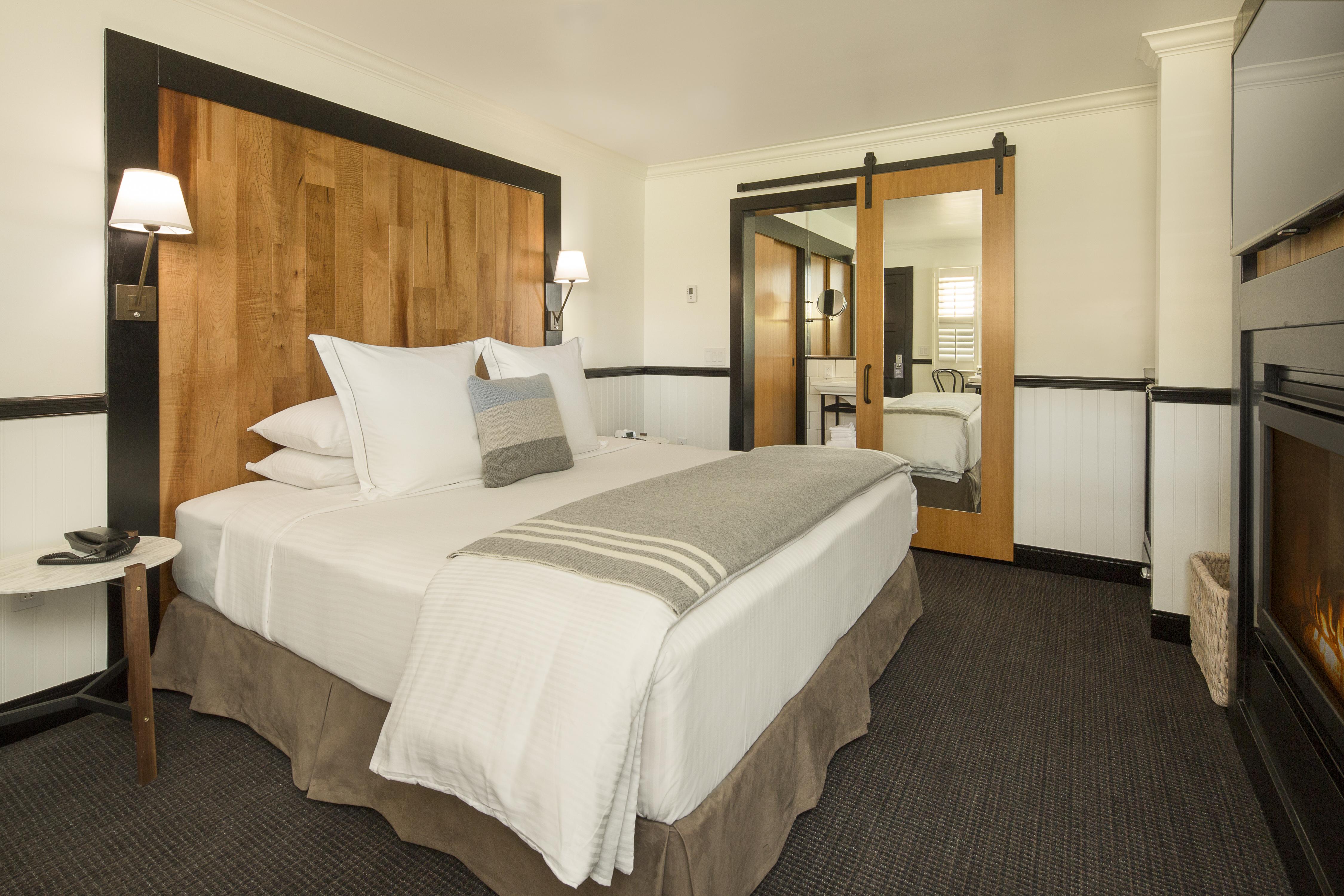 Le Petit Pali At 8Th Ave Hotel Carmel-by-the-Sea Room photo